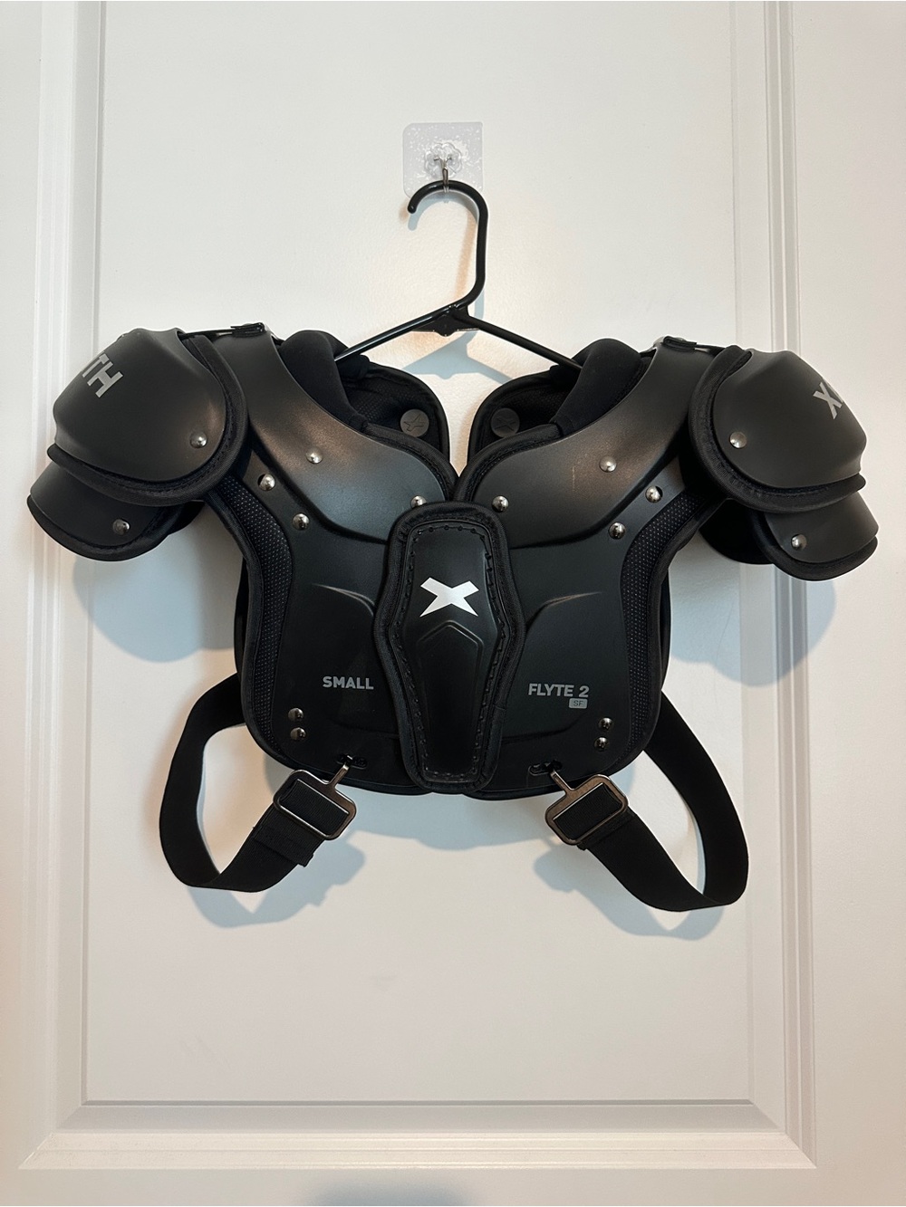 New- Xenith Youth Football Shoulder Pads - Flyte 2